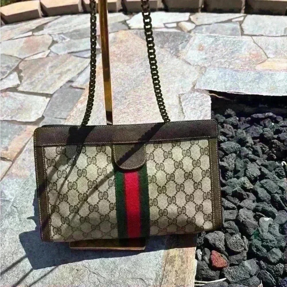 Gucci Ophidia Clutch Crossbody bag- 💯 authentic vintage clutch- interior intact - Picture 14 of 16
